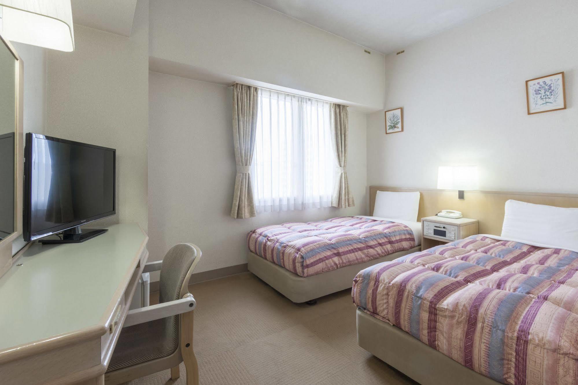 Comfort Hotel Sapporo Exterior photo